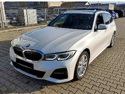 Buy BMW 320d Touring Aut. M  on Ayvens Carmarket