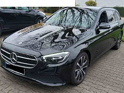 Kaufe MERCEDES-BENZ E 220 d T 9G-TRONIC  bei Ayvens Carmarket