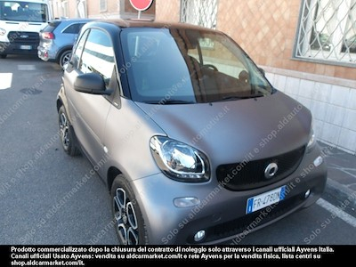 Buy SMART SMART FORTWO COUPÈ 70 1.0 52kW passion twinamic Coupé 3-door on Ayvens Carmarket