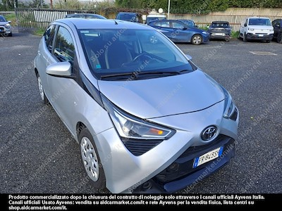 Купуй TOYOTA TOYOTA AYGO 1.0 VVT-i x-business Micro car 5-door (Euro 6.2) на Ayvens Carmarket