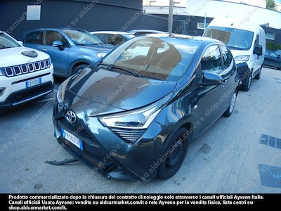 Köp TOYOTA TOYOTA AYGO 1.0 VVT-i x-business MMT Micro car 5-door (Euro 6.2) på Ayvens Carmarket