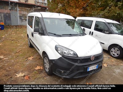 Achetez FIAT FIAT DOBLÒ CARGO COMBI 1.3 Mijet 16v 95CV (cat. N1) Euro6 Combi 5-door (Euro 6) sur Ayvens Carmarket