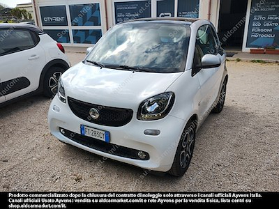 Compra SMART SMART FORTWO COUPÈ 70 1.0 52kW passion twinamic Coupé 3-door (Euro 6) en Ayvens Carmarket