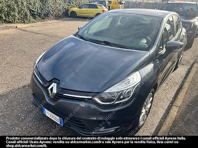 Cumpara RENAULT RENAULT CLIO 0.9 TCE Energy GPL Business Hatchback 5-door (Euro 6.2) prin Ayvens Carmarket