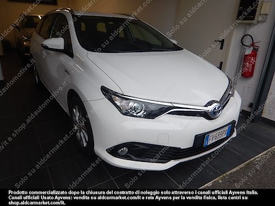 Comprar TOYOTA TOYOTA AURIS Hybrid Active Touring Sports SW 5-door (Euro 6.2)  no Ayvens Carmarket