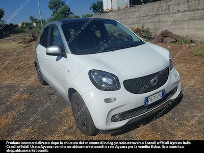 Köp SMART SMART FORFOUR 70 1.0 52kW passion twinamic Hatchback 5-door (Euro 6.2) på Ayvens Carmarket