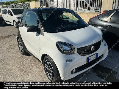 Buy SMART SMART FORTWO COUPÈ 70 1.0 52kW passion twinamic Coupé 3-door (Euro 6.2) on Ayvens Carmarket