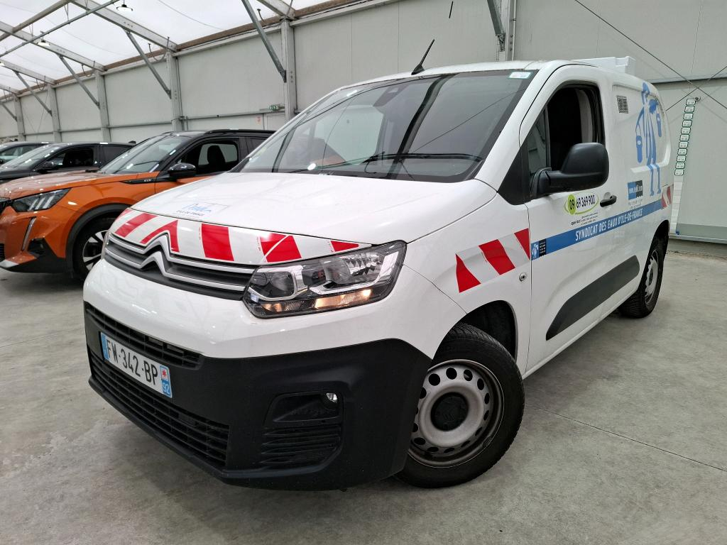 Citroën Berlingo CITROËN   Van M 1000kg BlueHDi 130 S&S Club EAT8 // VEHICULE GRELE / HAIL-DAMAGED VEHICLE