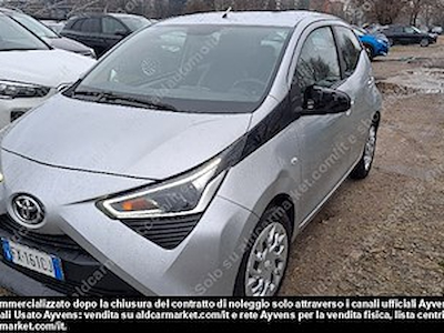 Kaufe TOYOTA TOYOTA AYGO 1.0 VVT-i x-business MMT Micro car 5-door (Euro 6.2) bei Ayvens Carmarket