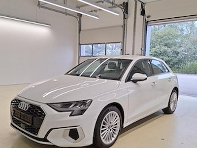 Kaufe AUDI A3 SPORTBACK 35 TFSI S-TRONIC bei Ayvens Carmarket