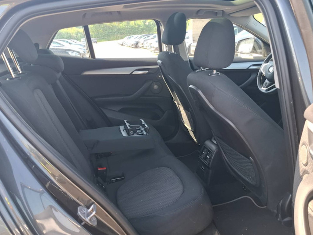 BMW X2 X2 sDrive18iA 136ch Business Design DKG7 