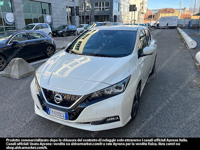 Achetez NISSAN NISSAN LEAF Business 40KWh Hatchback 5-door  sur Ayvens Carmarket