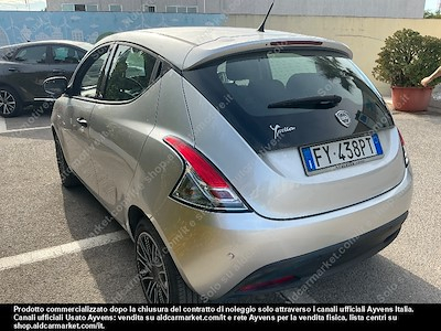 Achetez LANCIA LANCIA YPSILON 1.2 69cv GPL Ecochic Elefantino Blu Hatchback 5-door (Euro 6.2) sur Ayvens Carmarket