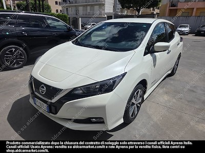 Buy NISSAN NISSAN LEAF Acenta 40KWh on Ayvens Carmarket