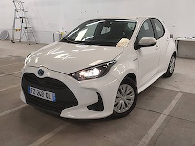 TOYOTA YARIS HYBRID 2021 — авто из Европы под ключ