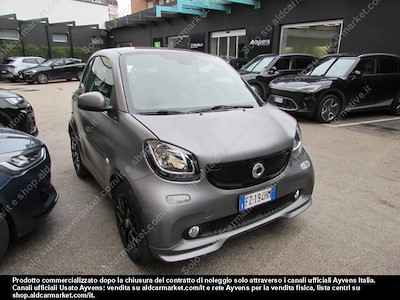 Buy SMART SMART FORTWO COUPÈ 70 1.0 52kW superpassion twinamic Coupé 3-door (Euro 6.2) on Ayvens Carmarket