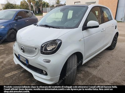 Αγορά SMART SMART FORFOUR 70 1.0 52kW superpassion twinamic Hatchback 5-door (Euro 6.2) στο Ayvens Carmarket