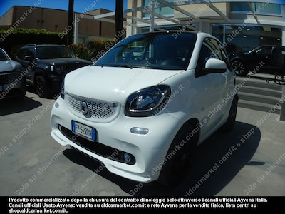 Achetez SMART SMART FORTWO COUPÈ 70 1.0 52kW superpassion twinamic Coupé 3-door (Euro 6.2) sur Ayvens Carmarket