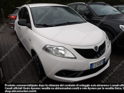 Achetez LANCIA LANCIA YPSILON 1.2 69cv GPL Ecochic Gold Hatchback 5-door (Euro 6.2)  sur Ayvens Carmarket