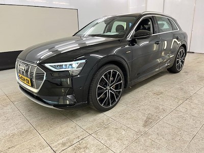 Kaufe AUDI e-tron bei Ayvens Carmarket