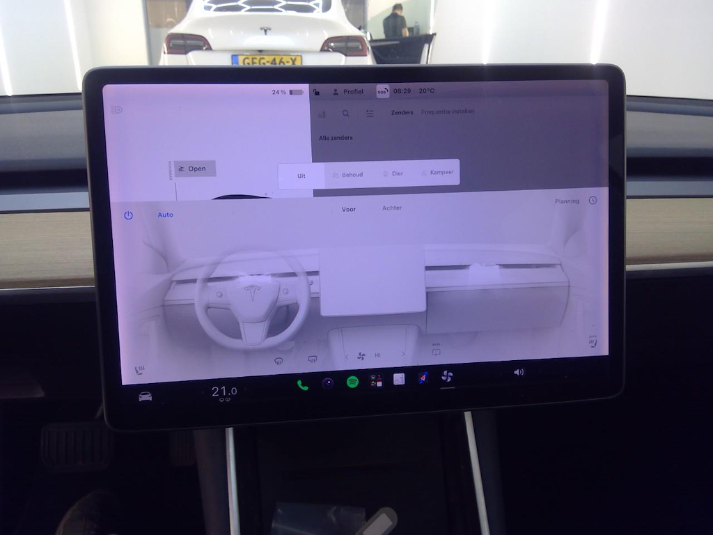 Foto 15 van Tesla Model 3