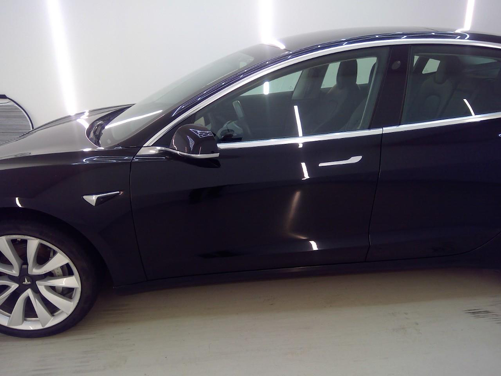 Foto 23 van Tesla Model 3