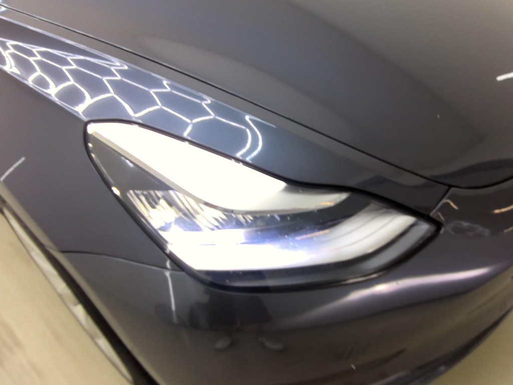 Foto 14 van Tesla Model 3