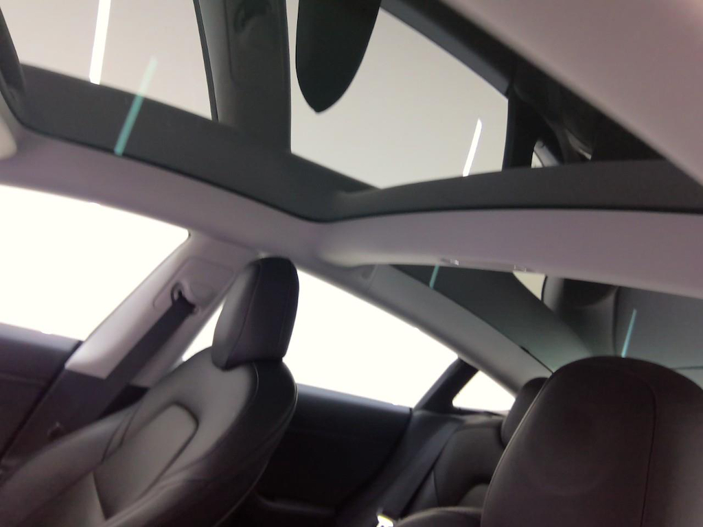 Foto 17 van Tesla Model 3