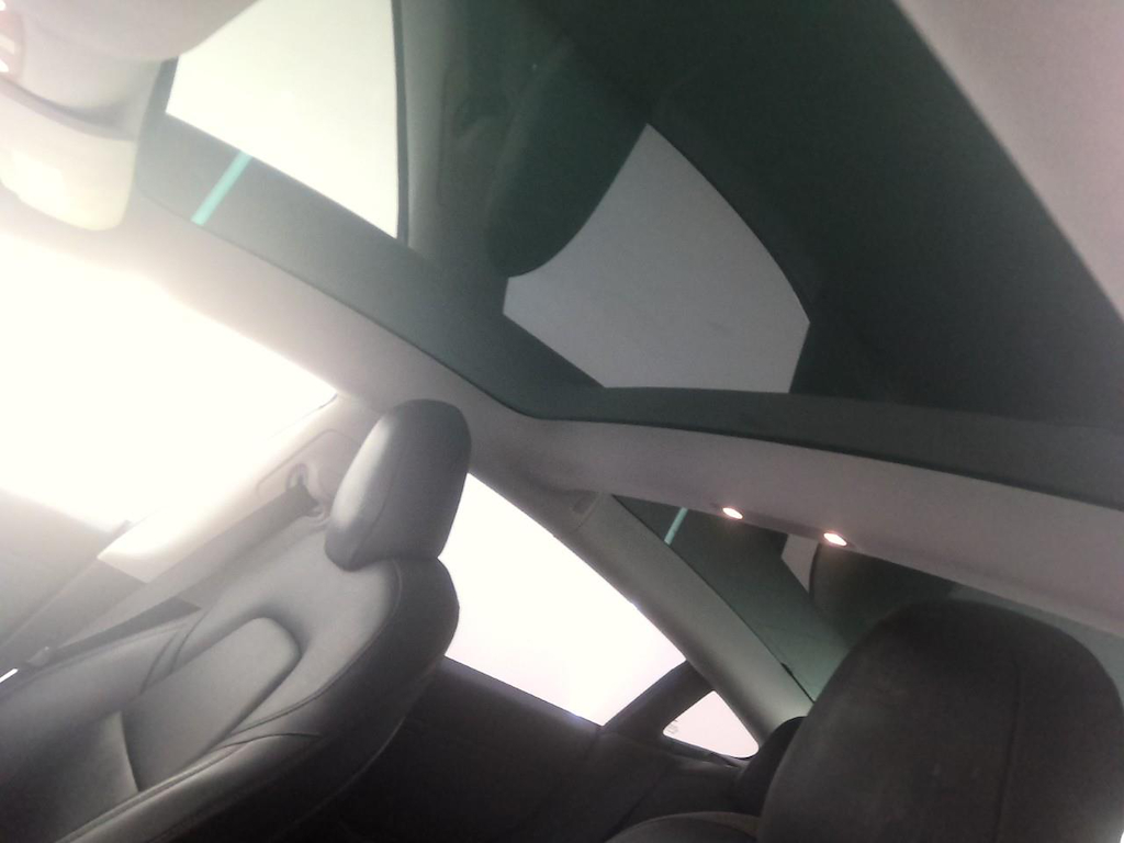 Foto 20 van Tesla Model 3