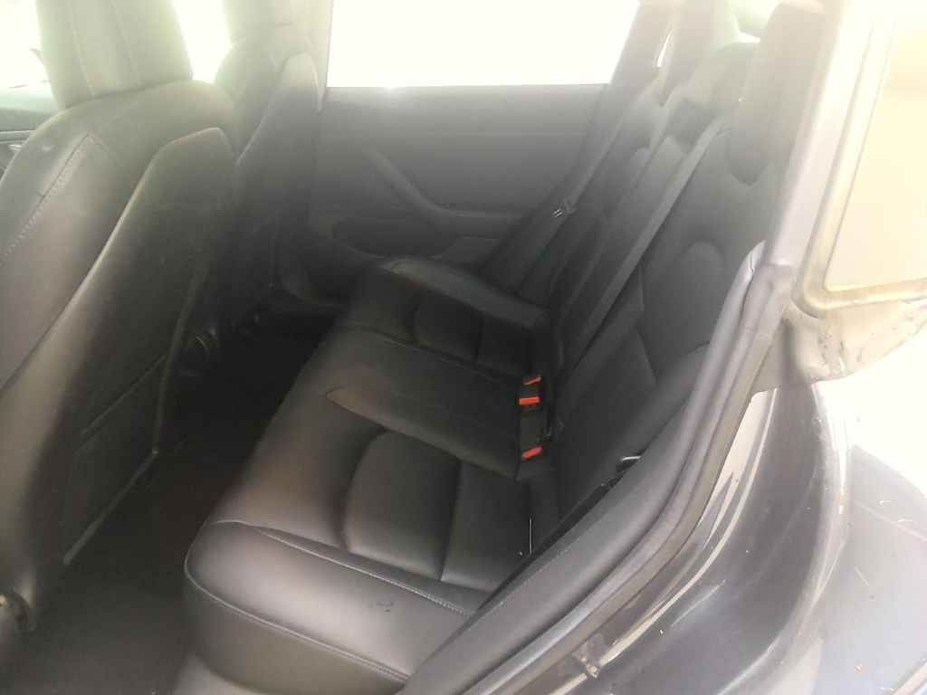Foto 9 van Tesla Model 3