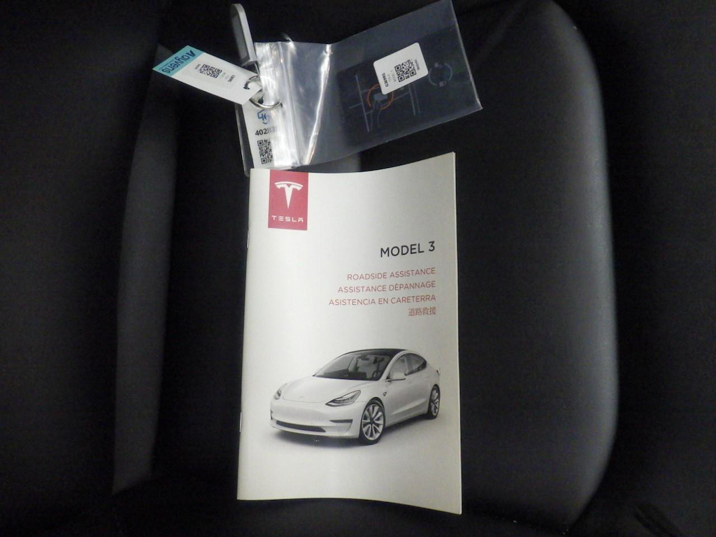 Foto 16 van Tesla Model 3