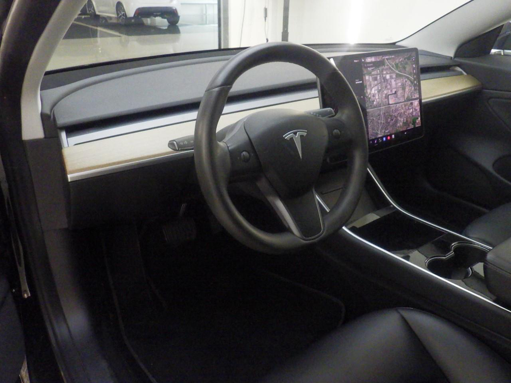 Foto 4 van Tesla Model 3