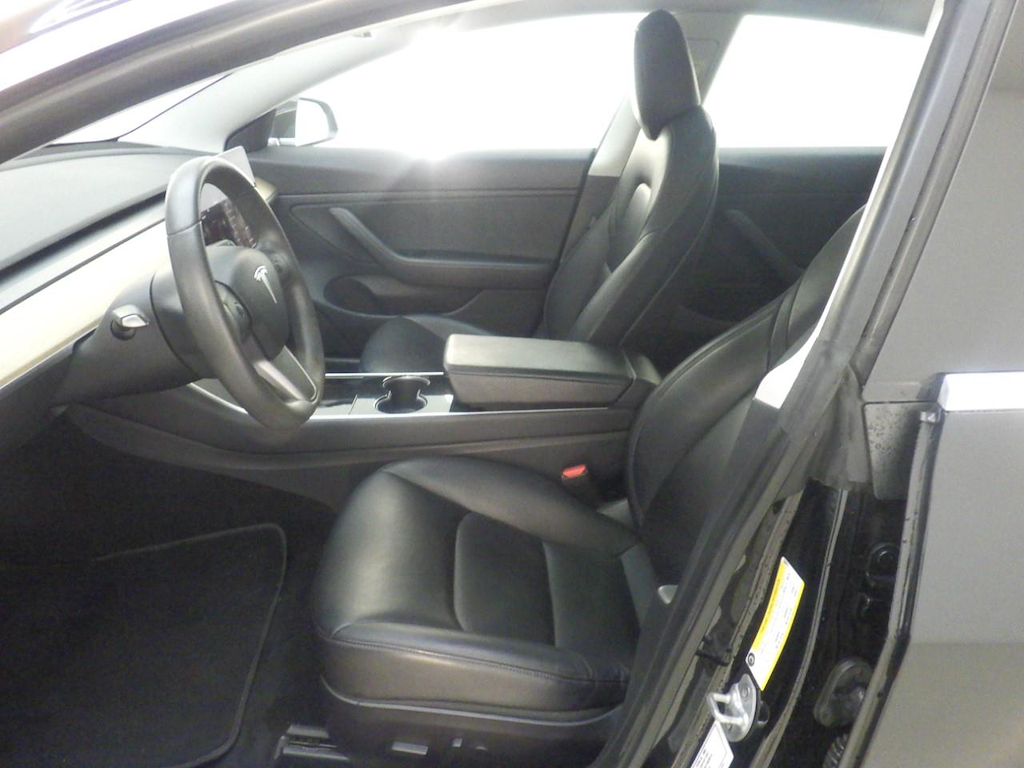 Foto 7 van Tesla Model 3