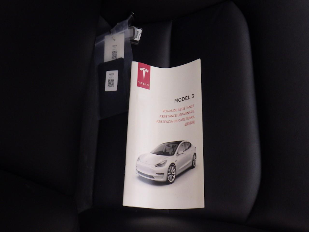 Foto 17 van Tesla Model 3