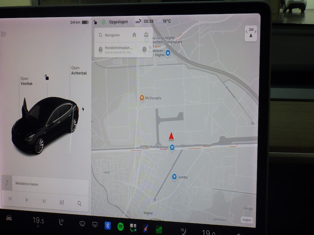 Foto 20 van Tesla Model 3