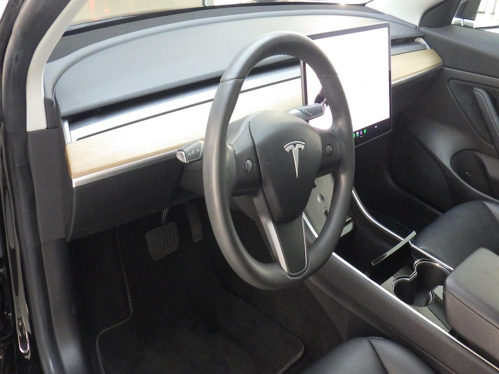 Foto 4 van Tesla Model 3