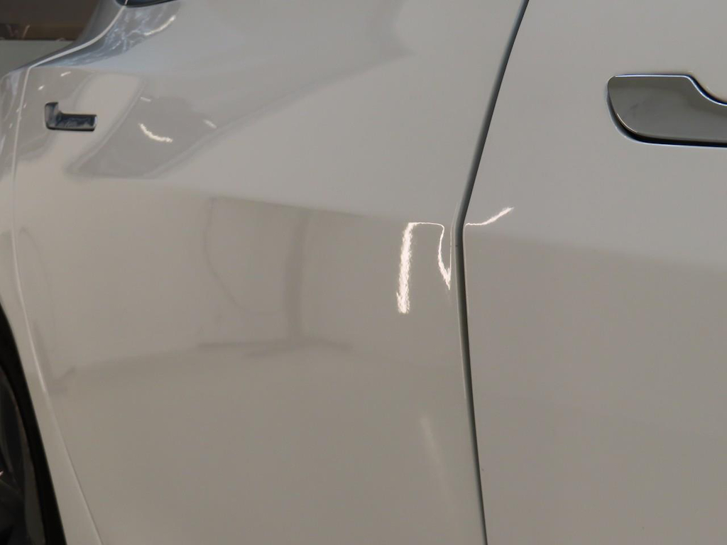Foto 40 van Tesla Model 3