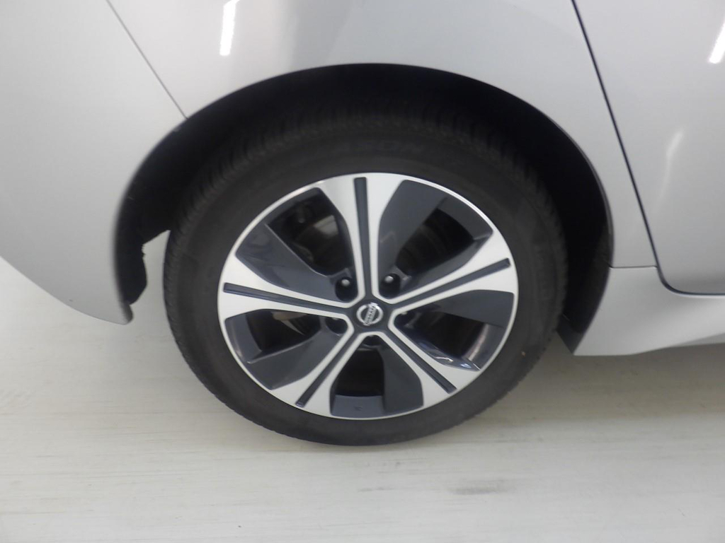 Foto 11 van Nissan Leaf