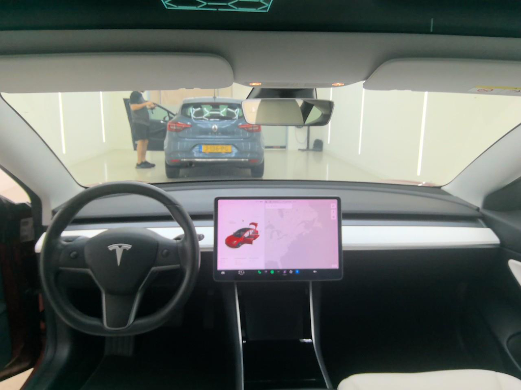 Foto 4 van Tesla Model 3