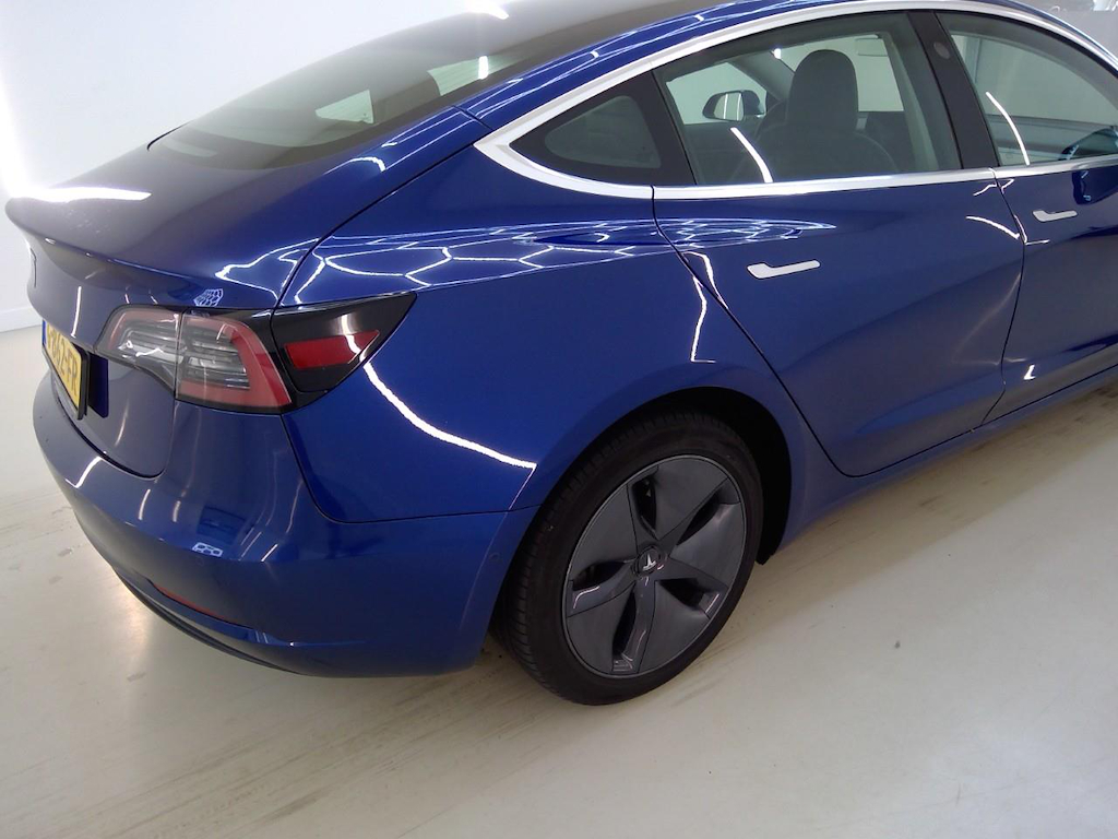 Foto 29 van Tesla Model 3