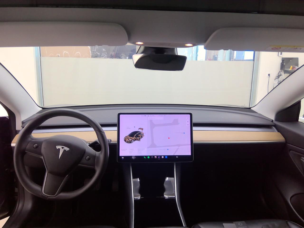 Foto 4 van Tesla Model 3