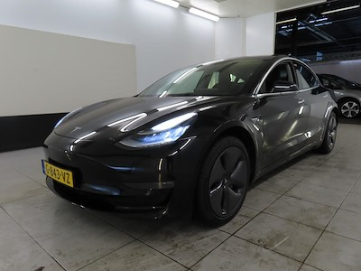 Køb TESLA Model 3 hos Ayvens Carmarket