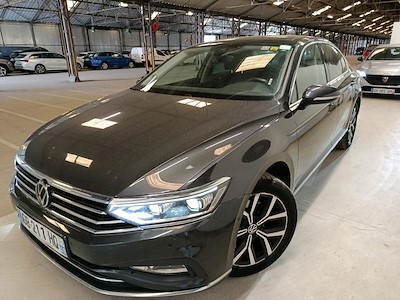 Buy VOLKSWAGEN PASSAT on Ayvens Carmarket