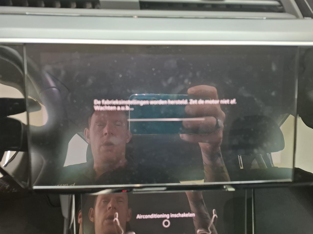 Foto 17 van Audi Q8