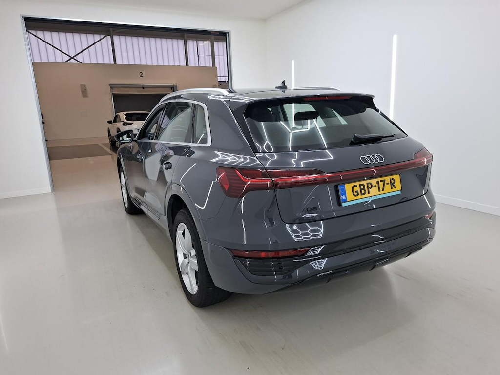 Foto 4 van Audi Q8