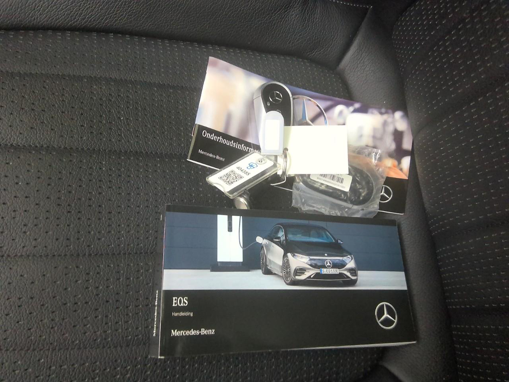 Foto 16 van Mercedes EQS