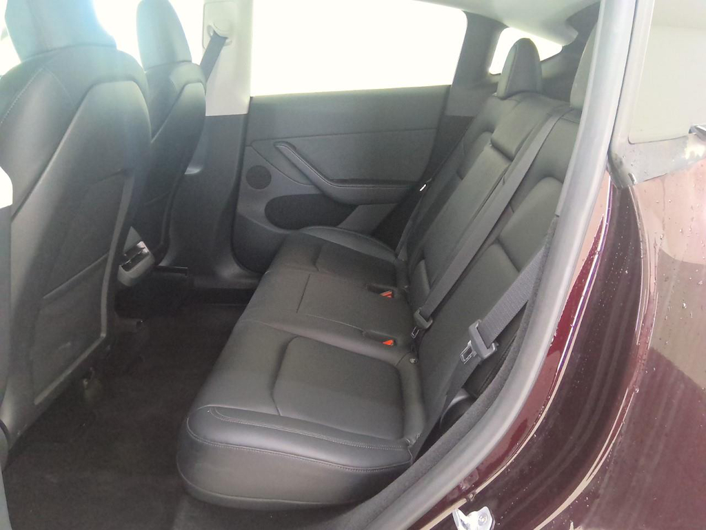 Foto 8 van Tesla Model Y