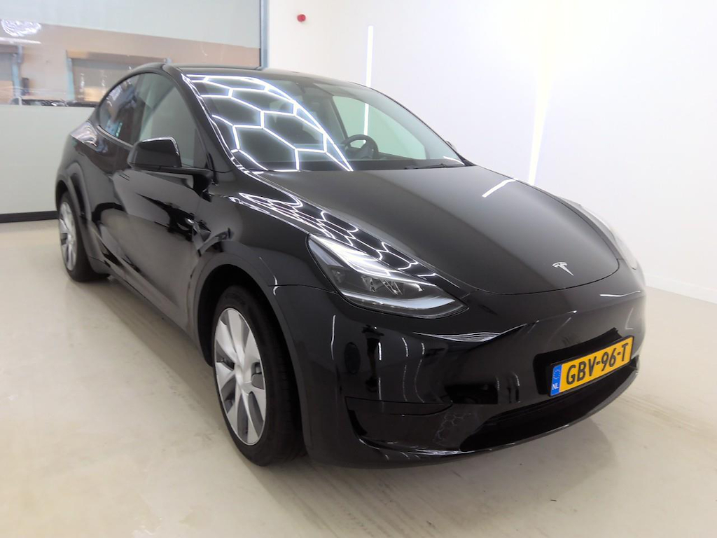 Foto 6 van Tesla Model Y