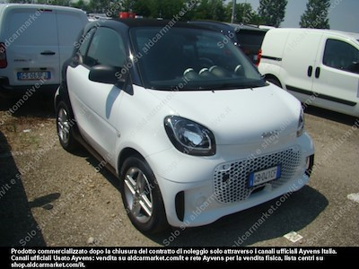 Comprar SMART SMART FORTWO COUPÈ EQ 60kW pure Coupé 3-door (Euro 6.2) en Ayvens Carmarket