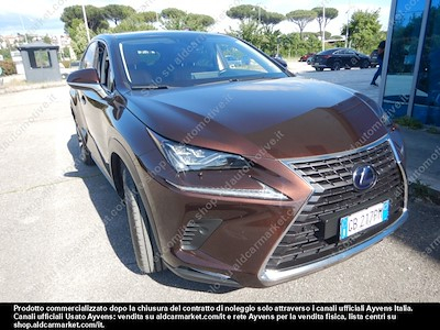 Compra LEXUS LEXUS NX Hybrid Luxury 4WD Sport utility vehicle 5-door (Euro 6.2)  en Ayvens Carmarket